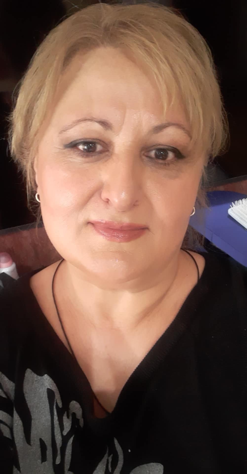 ოჯახში დამხმარე