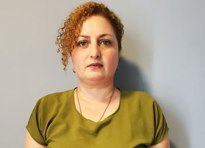 ოჯახში დამხმარე