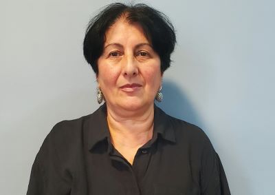 ოჯახში დამხმარე