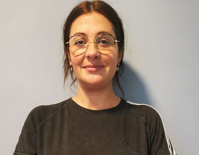 ოჯახში დამხმარე