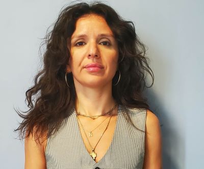 ოჯახში დამხმარე